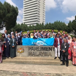 at-parliament-malaysia